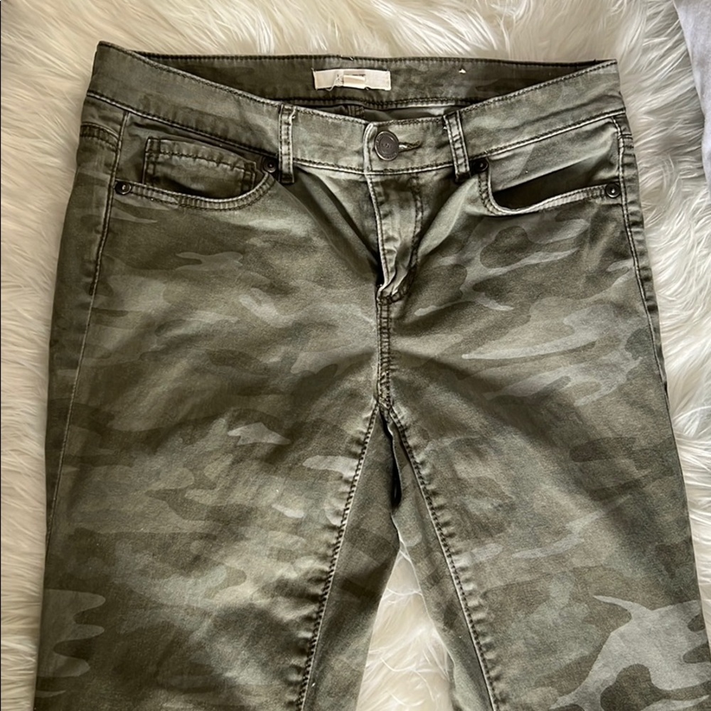Camo print pants - Picture 2 of 5
